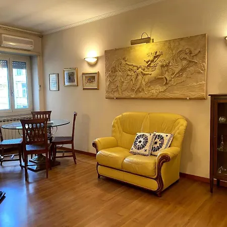 Διαμέρισμα Luxury Emy