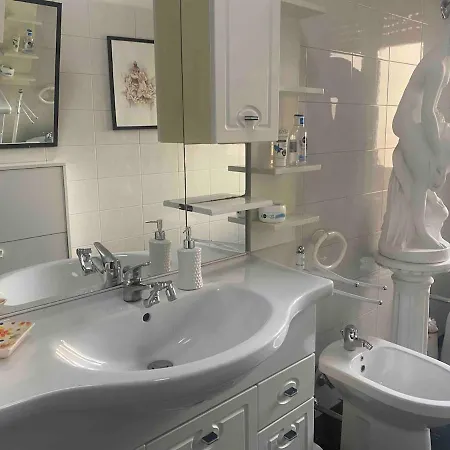 Διαμέρισμα Luxury Emy