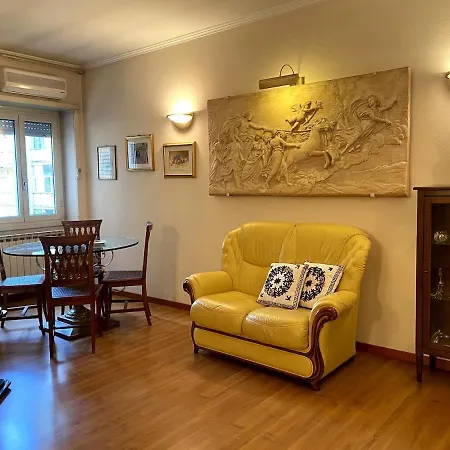 Apartamento Luxury Emy